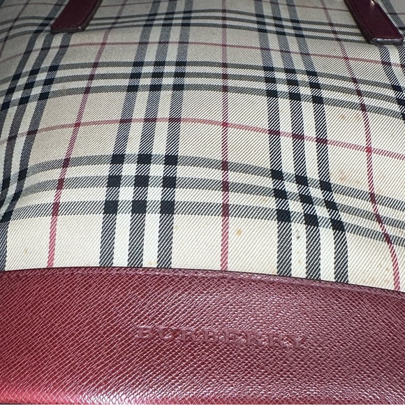 BURBERRY zip top nova check tote - leather handles and trim - pre loved vintage - Picture 10 of 12